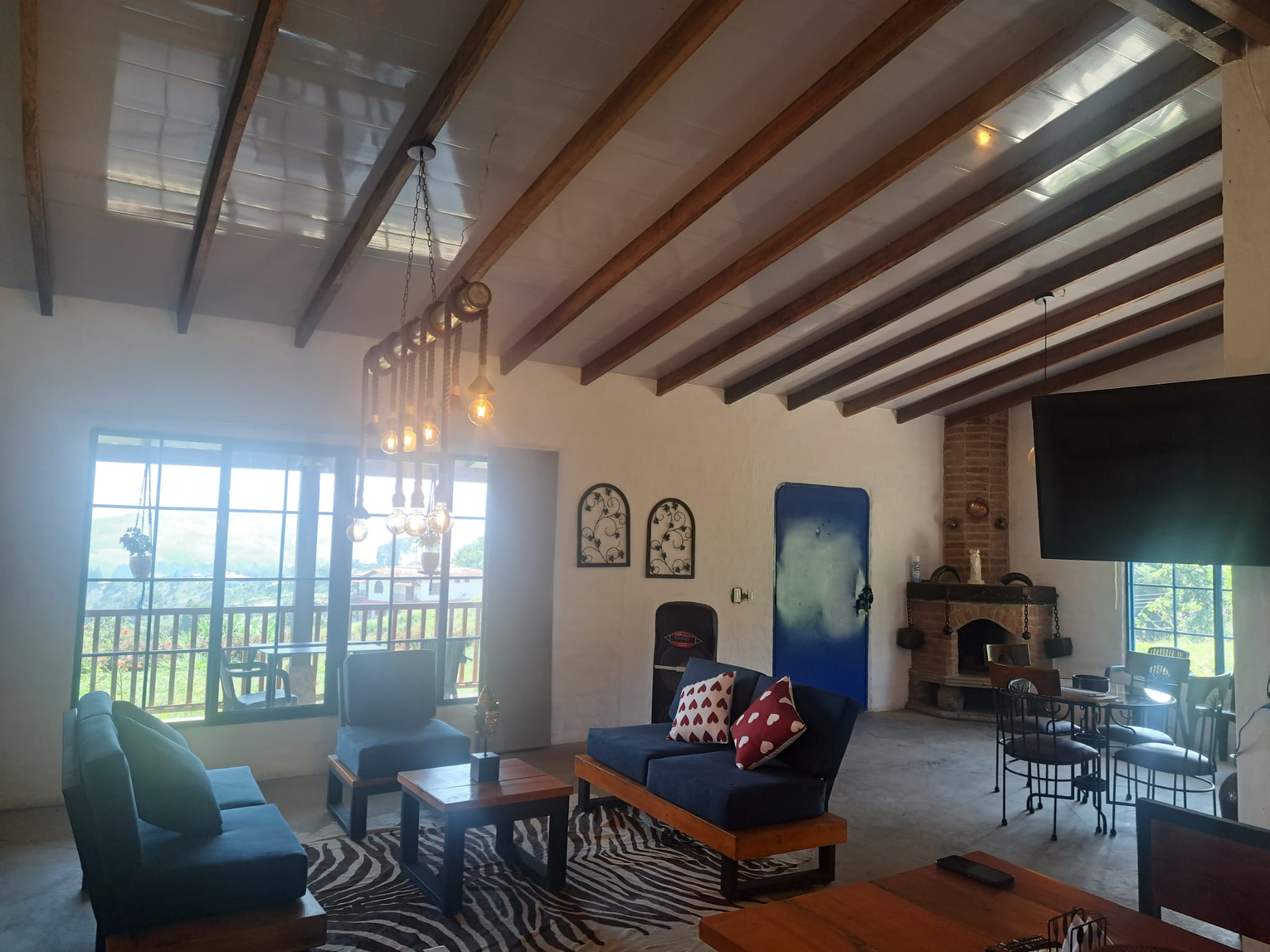 Se Alquila Casa en la Parcelacion villa verde